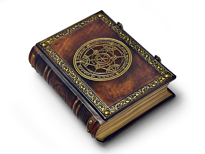 A Spellbook of Evergreen Niches